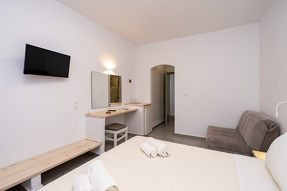 DSC01729.jpg Double Rooms