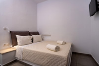 DSC01720.jpg ECONOMY ROOM