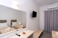 DSC01742.jpg Twin Room with Balcony